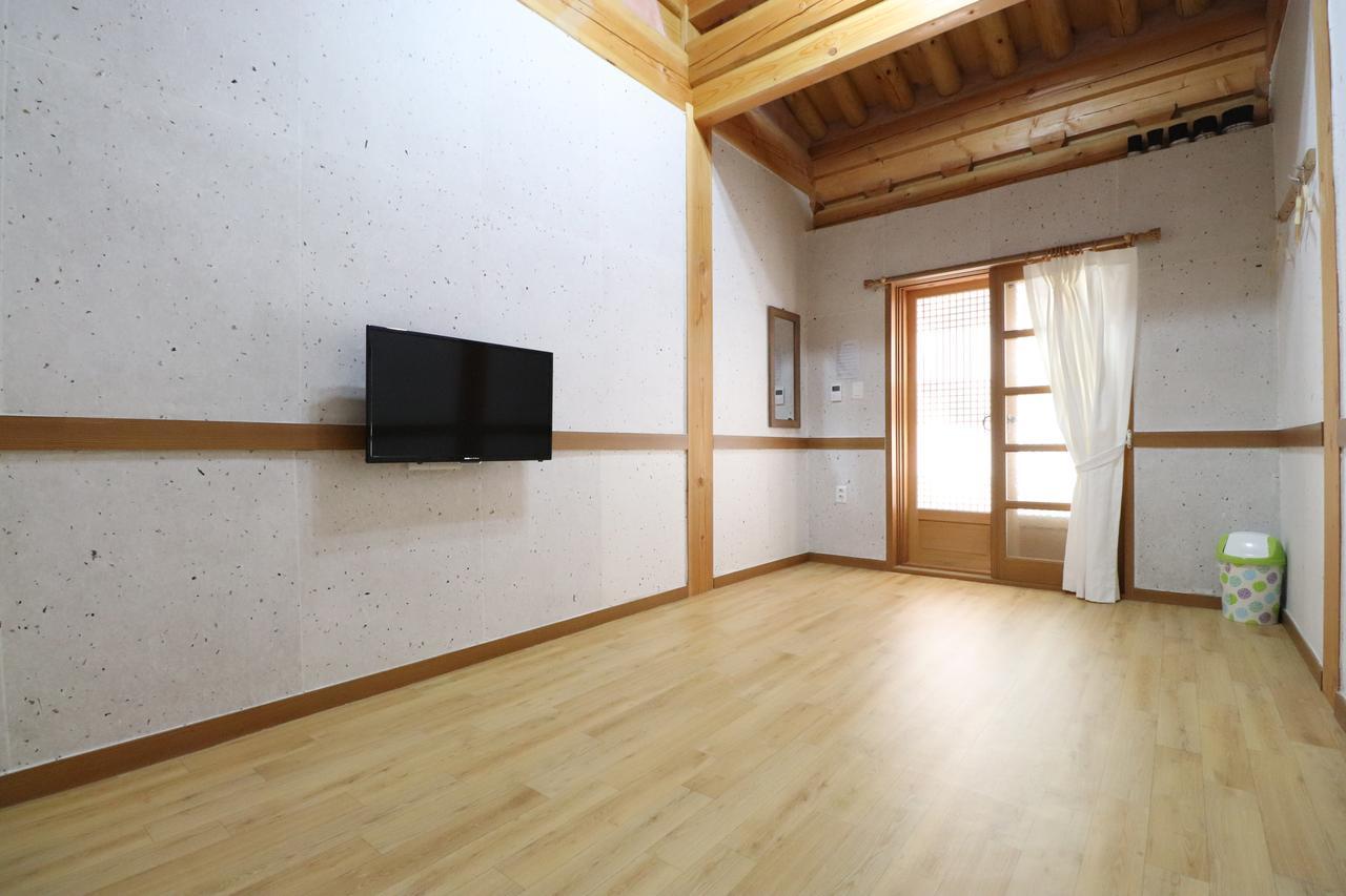 Nadul Hanok Γκιονγκγού Εξωτερικό φωτογραφία
