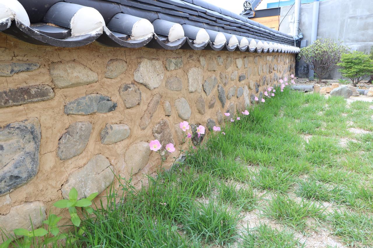 Nadul Hanok Γκιονγκγού Εξωτερικό φωτογραφία